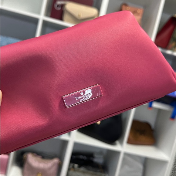 Nwt Kate Spade Cosmetic Bag - Picture 1 of 1